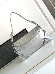 Givenchy P'tit Voyou Bag G0018 Size 32x7x16cm - 5