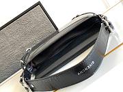 Givenchy P'tit Voyou Bag G0019 Size 32x7x16cm - 2