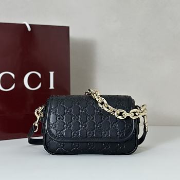 Gucci Bag Code GG7967 Size 20x7x13cm