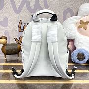 LV Discovery Backpack M46559 Size 29x38x20cm - 5