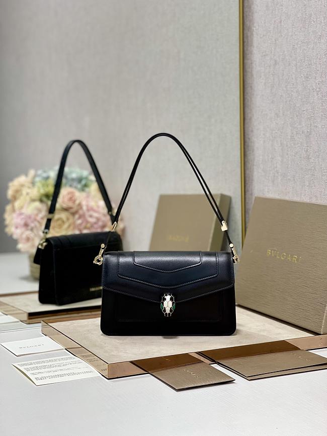 BVLGARI Bag Serpenti Forever BV3057 Size 22x15x4.5cm - 1