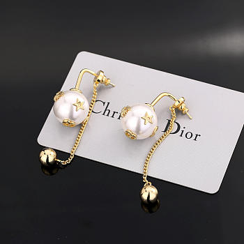 Dior Earrings Code D002590
