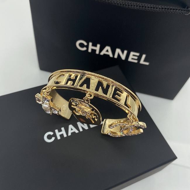 Chanel Bracelet CC220020 - 1