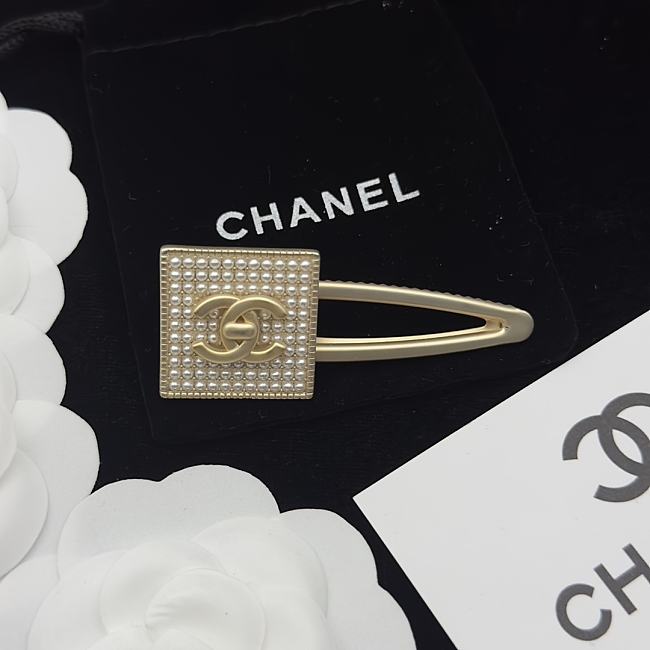 Chanel Hairpin CC220018 - 1