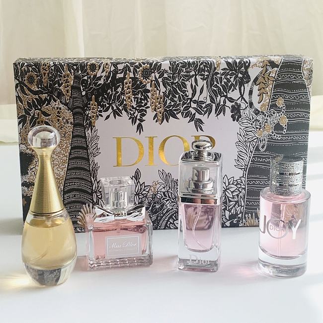 Dior Dior Perfume Sample Set 19724 (4 pieces) 30ml - 1