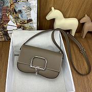 Hermès Della Cavalleria Elan Bag HM2514 Size 21x15x6cm - 4