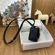 Hermès Della Cavalleria Elan Bag HM2520 Size 21x15x6cm - 4