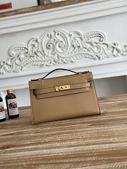 Hermès Kelly Pochette Rouge HM0041 Size 21x12x6cm - 3