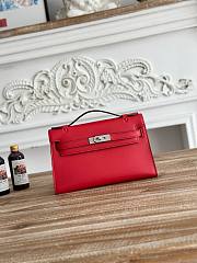 Hermès Kelly Pochette Rouge HM0157 Size 21x12x6cm - 1