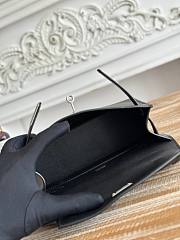 Hermès Kelly Pochette Rouge HM0158 Size 21x12x6cm - 6