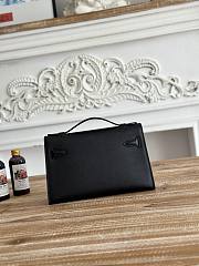 Hermès Kelly Pochette Rouge HM0158 Size 21x12x6cm - 4