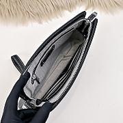 Hermès Men's Clutch Bag HM1106 Size 26x16x4cm - 4