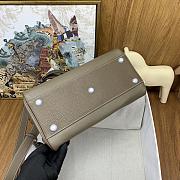 Hermès Nouveau On Boby Bag HM8011 Size 29cm - 3