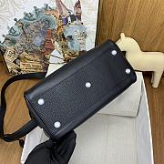 Hermès Nouveau On Boby Bag HM8012 Size 29cm - 4