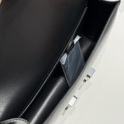 Hermès Underarm Messenger Bag HM2102 Size 24x12x4cm - 5