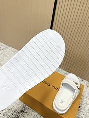 Louis Vuitton Monogram Clogs LV3103 - 6