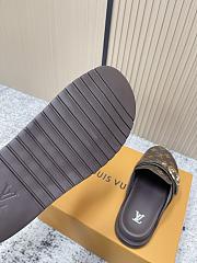 Louis Vuitton Monogram Clogs LV3104 - 6
