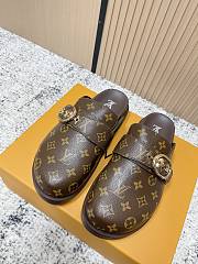 Louis Vuitton Monogram Clogs LV3104 - 5