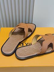 Louis Vuitton Slides Code LV3662 - 3