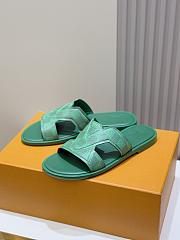 Louis Vuitton Slides Code LV3663 - 6