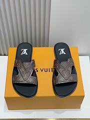 Louis Vuitton Slides Code LV3665 - 5