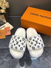 Louis Vuitton Slides LV3003 - 3