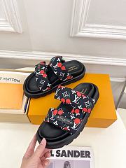 Louis Vuitton Slides LV3010 - 6