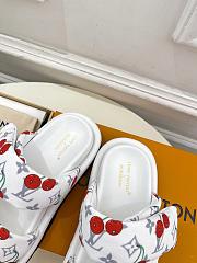 Louis Vuitton Slides LV3011 - 2