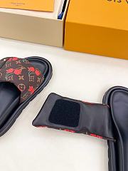 Louis Vuitton Slides LV3025 - 6