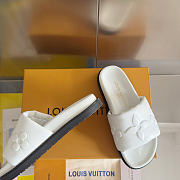 Louis Vuitton Slides LV3213 - 5