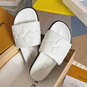 Louis Vuitton Slides LV3213 - 4