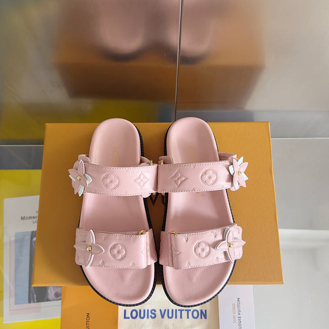 Louis Vuitton Slides LV3214 - 1