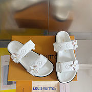 Louis Vuitton Slides LV3215 - 4