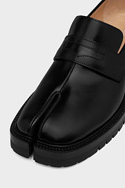 Maison Margiela Tabi Loafers Black  - 4