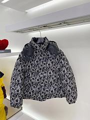 Moncler Down Jacket Code AC441 - 1