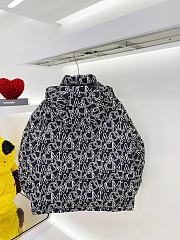 Moncler Down Jacket Code AC441 - 4