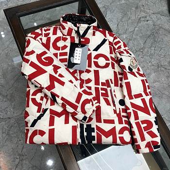 Moncler Down Jacket Code AC857