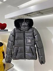 Moncler Down Jacket Women AC106 - 6