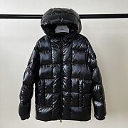 Moncler Knockoff Down Jacket Code AC348 - 1