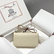 Hermès Underarm Messenger Bag HM2207 Size 26x16x6cm - 4