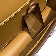 Hermès Underarm Messenger Bag HM2305 Size 26x16x6cm - 4