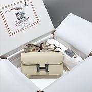 Hermès Underarm Messenger Bag HM2307 Size 26x16x6cm - 6