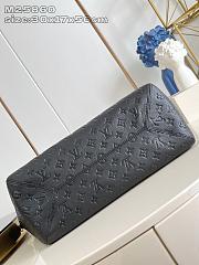 Louis Vuitton M25861 Tote Bag 30×17×56cm - 5