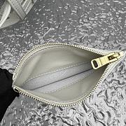 Miumiu Toe Bag MM6220 Size 24x13x9CM - 2