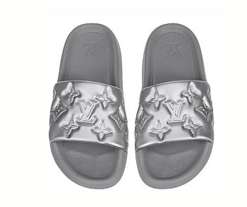 Louis Vuitton Waterfront Mule Silver 1AAR7X