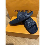 Louis Vuitton Waterfront Mule Marine 1ABMX4 - 6