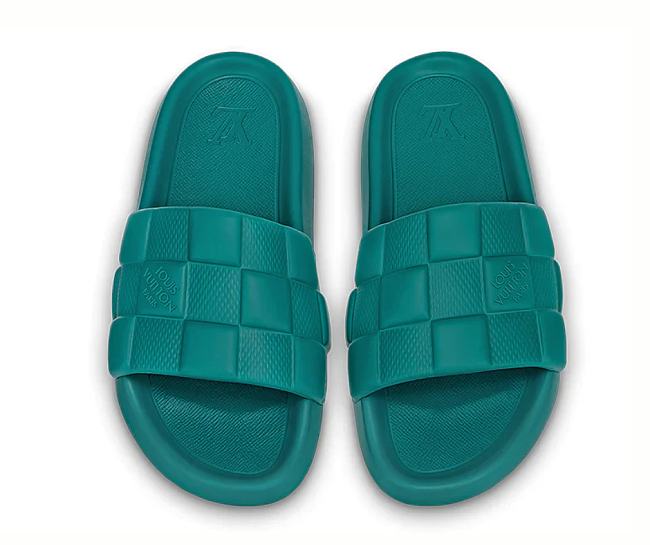 Louis Vuitton Waterfront Mule Bleu Lagon 1AAR9H - 1