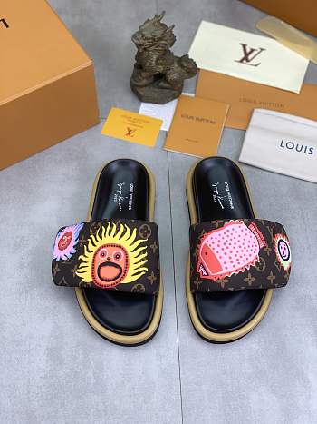 Louis Vuitton x YK Pool Pillow Flat Comfort Mule 1ABD8T