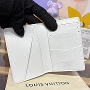 Louis Vuitton Wallet LVP383 Size 7.5x1x11cm - 4