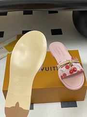 Louis Vuitton Women's Slides LV4112 - 4